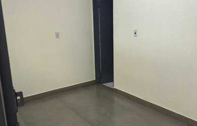 Imagem: O depósito possui 350m² de Área e está localizado em Área