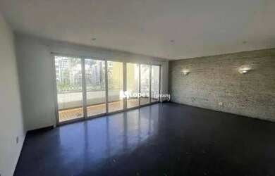 Imagem: O apartamento possui 3 Dormitórios, 1 Banheiro, 1 Vaga na garagem