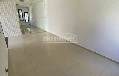 Imagem: A casa em condomínio possui 3 Dormitórios, 2 Banheiros, 2