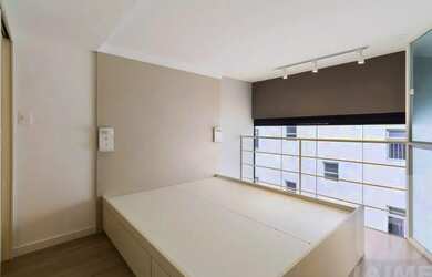 Imagem 10: Studio nunca habitado 28,44 , com mezanino e pé direito alto 3,40, em...