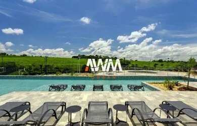 Imagem: O terreno possui 250m² de Área, Imóvel novo e está localizado