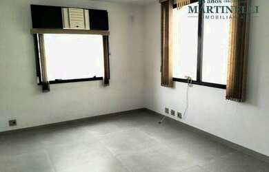 Imagem: O depósito possui 1 Vaga na garagem, 30m² de Área e está