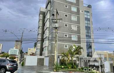 Imagem: O apartamento possui 3 Dormitórios, 2 Banheiros, 3 Vagas na