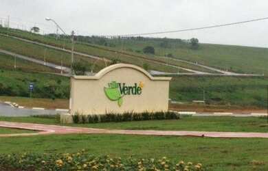 Imagem: O terreno possui 219m² de Área e está localizado em Bragança