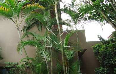 Imagem: O depósito possui 5 Vagas na garagem, 750m² de Área e está