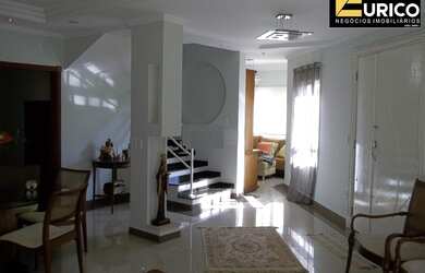 Imagem: A casa em condomínio possui 3 Dormitórios, 5 Banheiros, 2