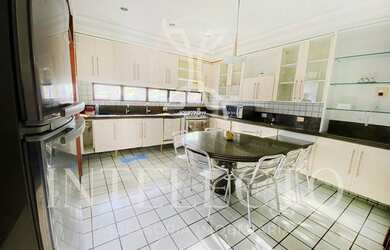 Imagem 2: Vendo Apartamento Tirol 4 suítes