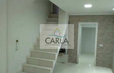 Imagem: A casa possui 1 Dormitório, 1 Banheiro, 1 Vaga na garagem