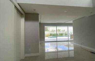 Imagem 3: Casa com 4 suítes à venda, 384 m² por R$ 3.400.000 - Condomínio Residencial...