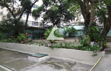 Imagem: A kitnet possui 1 Dormitório, 1 Banheiro, 34m² de Área e