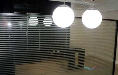 Imagem: O depósito possui 1 Vaga na garagem, 37m² de Área e está