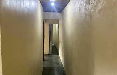 Imagem 8: Casa. Varanda, 430.000m² de Área, 5 Vagas na garageme2 Dormitórios