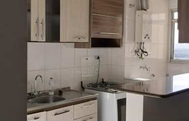 Imagem: O apartamento possui 3 Dormitórios, 1 Banheiro, 1 Vaga na garagem