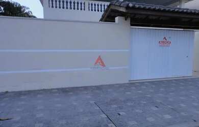 Imagem: A casa possui 2 Banheiros, 154m² de Área e está localizado