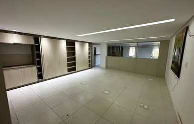 Imagem 7: LOJAO 400m2 NO COSTA AZUL