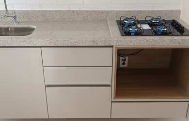 Imagem 4: Apto LARIS Condomínio. Churrasqueira, Imóvel novo, 50m² de Áreae1...