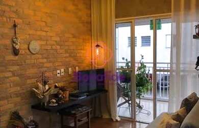 Imagem: O apartamento possui 2 Dormitórios, 2 Banheiros, 1 Vaga na