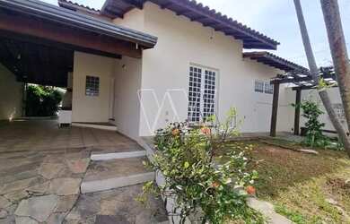 Imagem: A casa em condomínio possui 3 Dormitórios, 3 Banheiros, 2