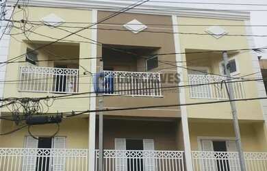 Imagem: A casa possui 3 Dormitórios, 3 Banheiros, 2 Vagas na garagem