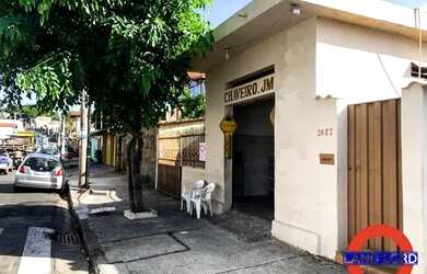 Imagem: A casa possui 5 Dormitórios, 3 Banheiros, 1 Vaga na garagem