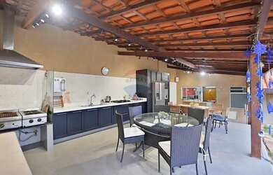 Imagem 3: À venda no Lago Norte: Casa com 3 Suítes, Lazer Completo em Lote de 800m² + Área Verde