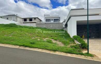 Imagem: O terreno possui 422m² de Área e Imóvel novo e está localizado