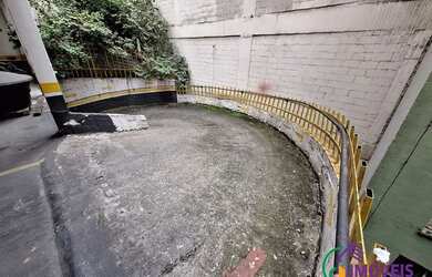 Imagem 11: COMERCIAL - CENTRO - SP. 1.147m² de Áreae5 Vagas na garagem