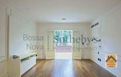 Imagem 15: Casa Alto Padrão para Venda em Jardim Guedala São Paulo-SP