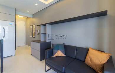 Imagem: O apartamento possui 1 Dormitório, 1 Banheiro, 1 Vaga na garagem