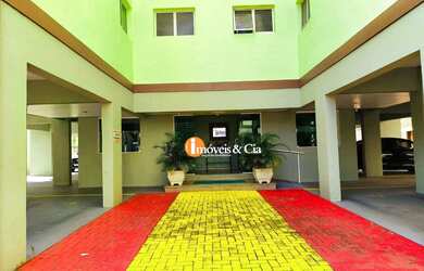 Imagem: O apartamento possui 4 Dormitórios, 3 Banheiros, 2 Vagas na