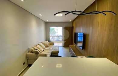 Imagem: O apartamento possui 2 Dormitórios, 2 Banheiros, 2 Vagas na