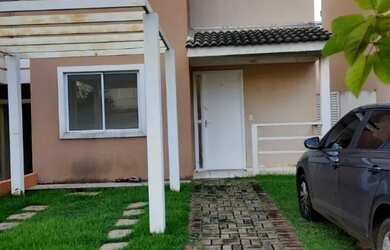 Imagem: A casa em condomínio possui 3 Dormitórios, 2 Banheiros, 2