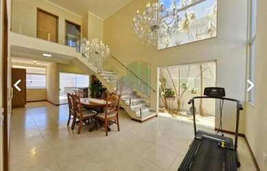 Imagem: A casa em condomínio possui 3 Dormitórios, 3 Banheiros, 2