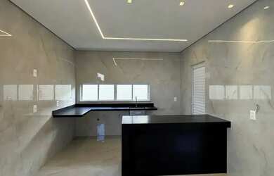 Imagem 5: Casa Em Condomínio na Cidade Alpha-TERRAS 04 - de 220m² Sendo 4 Suítes...