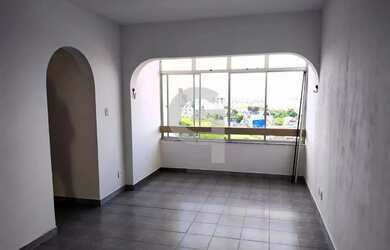 Imagem: O apartamento para alugar possui 3 Dormitórios, 2 Banheiros