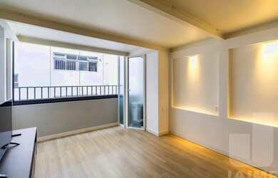 Imagem 2: Studio nunca habitado 28,44 , com mezanino e pé direito alto 3,40, em...