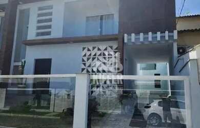 Imagem: A casa em condomínio possui 3 Dormitórios, 4 Banheiros, 3