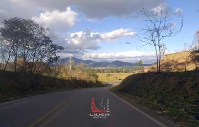 Imagem: A chácara possui 190m² de Área e está localizado em Jardim