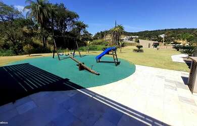 Imagem 2: Lote em Condomínio Fechado para Venda em Betim, Vianópolis