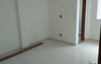 Imagem: O apartamento possui 1 Dormitório, 1 Banheiro, 32m² de Área