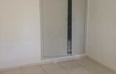 Imagem: O apartamento possui 1 Dormitório, 1 Banheiro, 60m² de Área