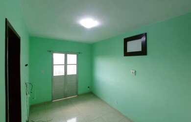 Imagem: A casa possui 2 Dormitórios, 1 Banheiro, 64m² de Área e