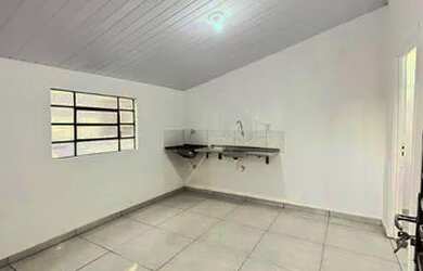 Imagem 5: Aluga-se casa de fundo a 300m do Shopping Plaza