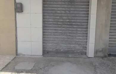 Imagem: A casa possui 1 Dormitório, 1 Banheiro e está localizado em