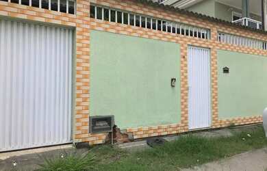 Imagem: A casa em condomínio possui 3 Dormitórios, 3 Banheiros, 2