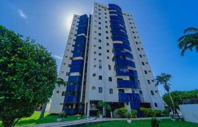 Imagem: O apartamento possui 3 Dormitórios, 2 Banheiros, 2 Vagas na