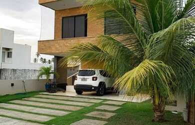 Imagem: A casa em condomínio possui 4 Dormitórios, 5 Banheiros, 4