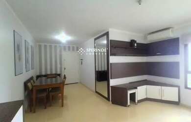 Imagem: O apartamento possui 2 Dormitórios, 1 Banheiro, 1 Vaga na garagem