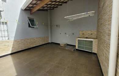 Imagem 9: Casa 4 qts com suite, 3 vagas, rica em armarios. Santa Amelia. R$- 900...