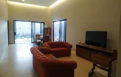 Imagem 3: Casa a venda no condomínio Pampulha Tennis